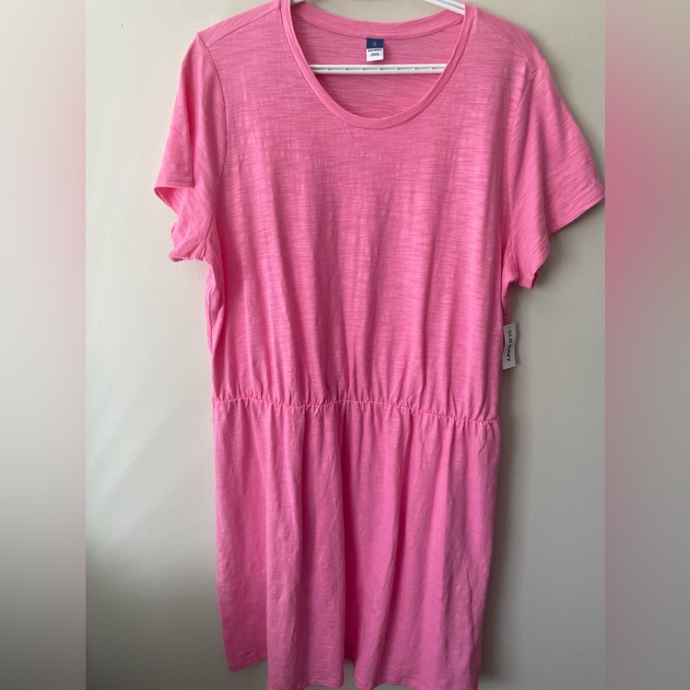 NWT- pink t-shirt dress